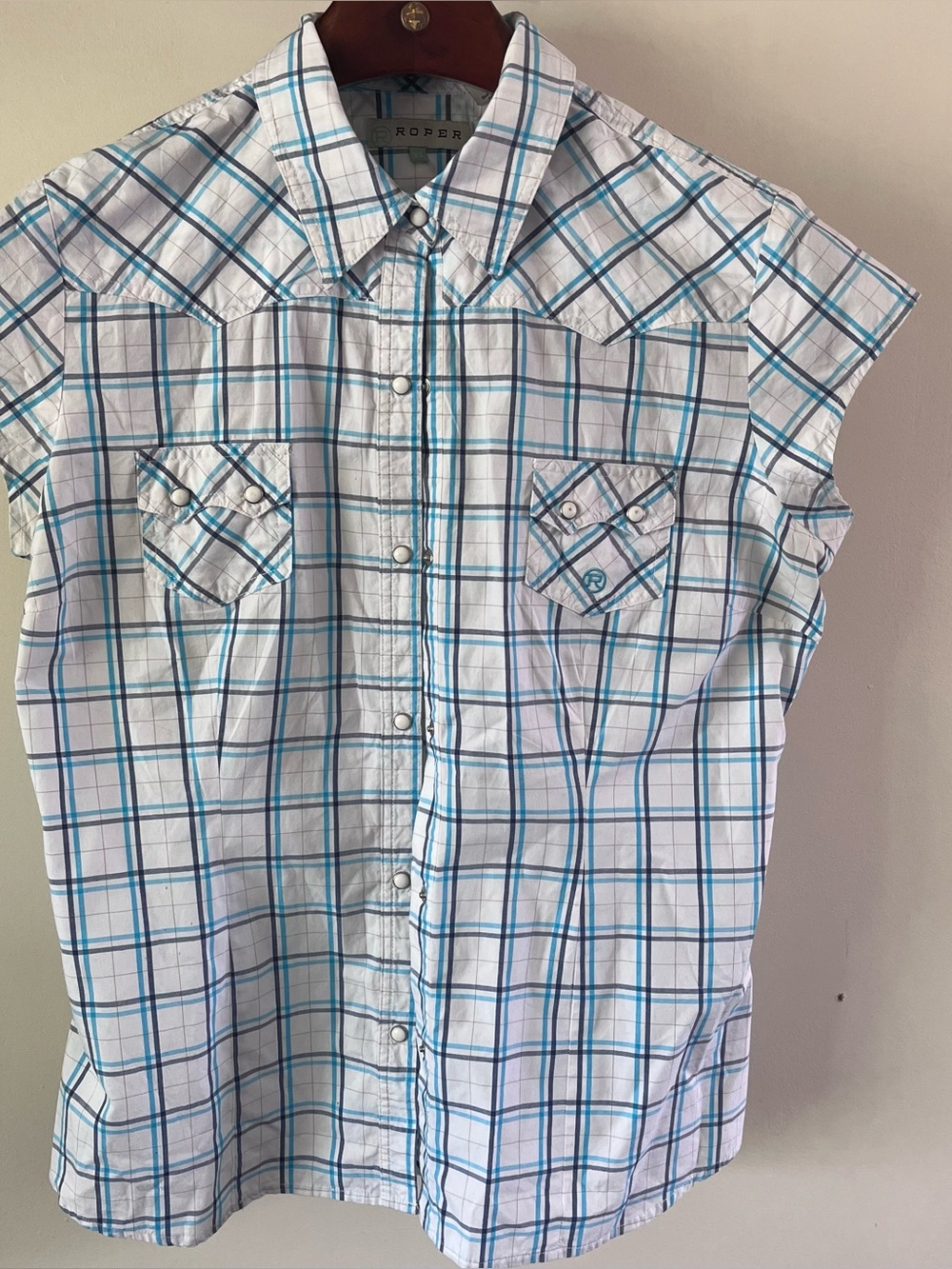 Roper Women’s Sleeveless White & Blue Plaid Western Shirt: XL